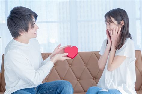 女 慣れ し てる 男|女慣れしてる男性は危険？見極め方から脈ありサインまで｜MIN.